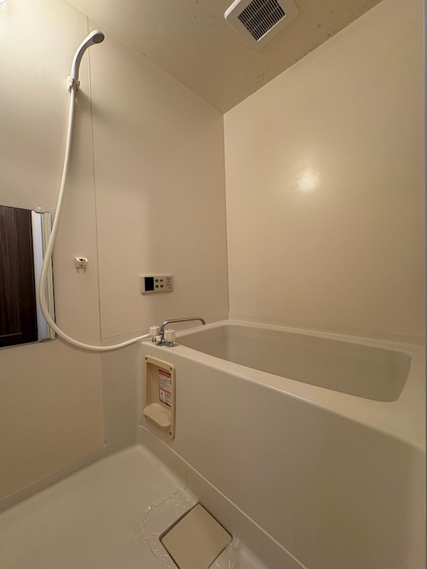 グラン・クール Ⅲ 風呂画像