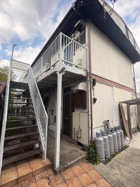 ハイツ・オン・ザ・ヒル 201号室 外観