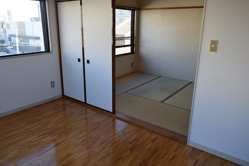 シャトー巽 ベッドルーム