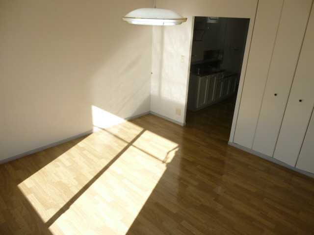 セゾンキタカド ベッドルーム