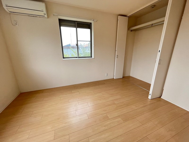 クレスト神谷 ベッドルーム