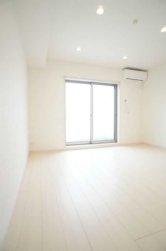 リブリ・めじろ リビング