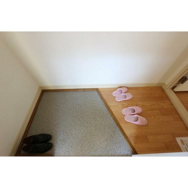 プラムハイツ 玄関