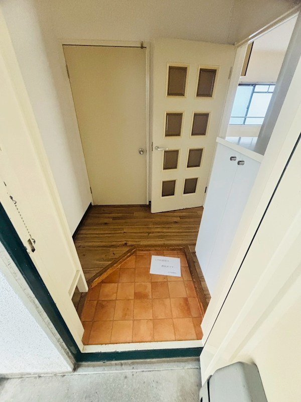 キングレジデンス浜竹 玄関