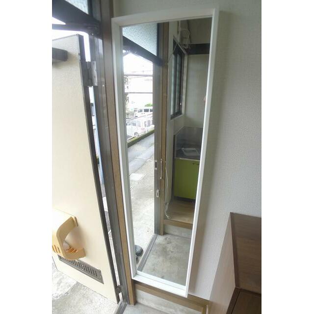 カトレアハイツ 玄関