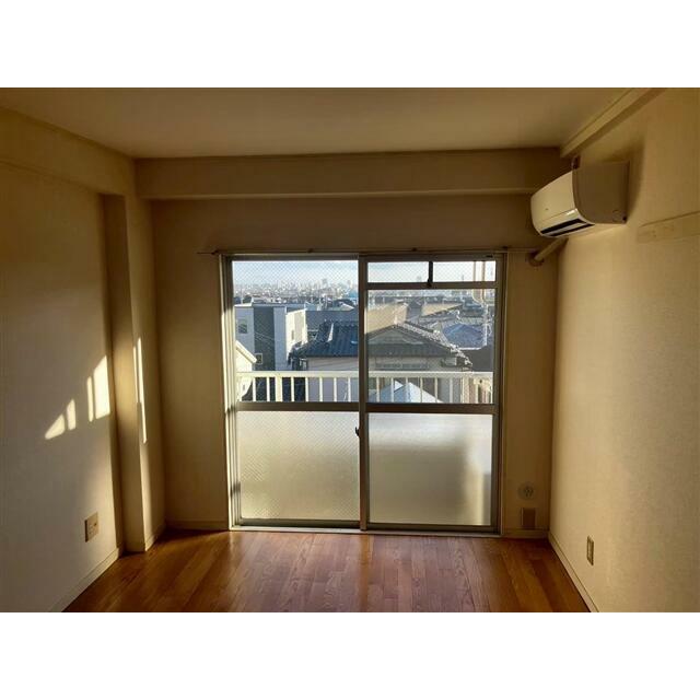 金子ビル リビング