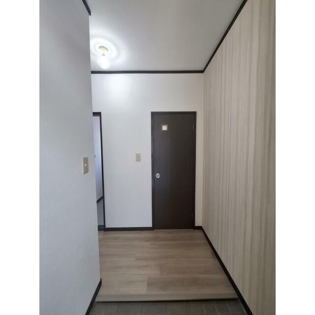 シャルム・Ｋ 玄関