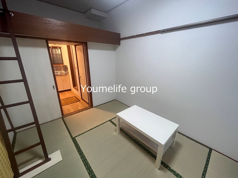 小泉アパート ベッドルーム