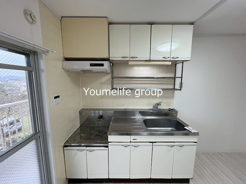 ヒルズ白根 キッチン