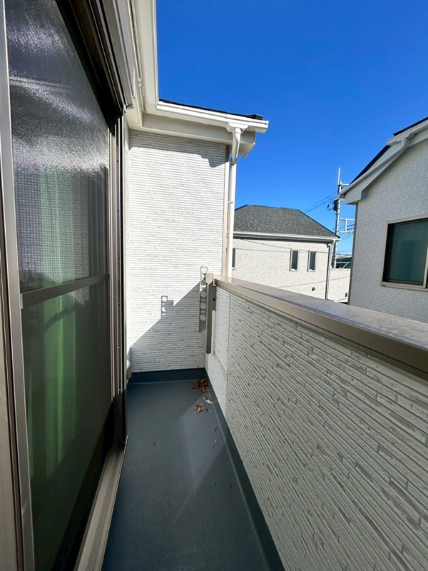 Ｓｕｍａｉ－ｔｏ厚木市宮の里０１ ベランダ