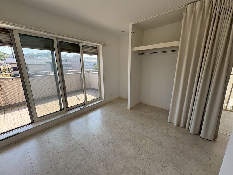 渋沢二丁目貸家 ベッドルーム