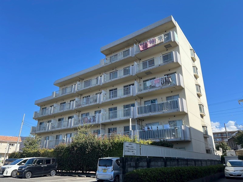 ヴァンブラン開成 402号室 外観