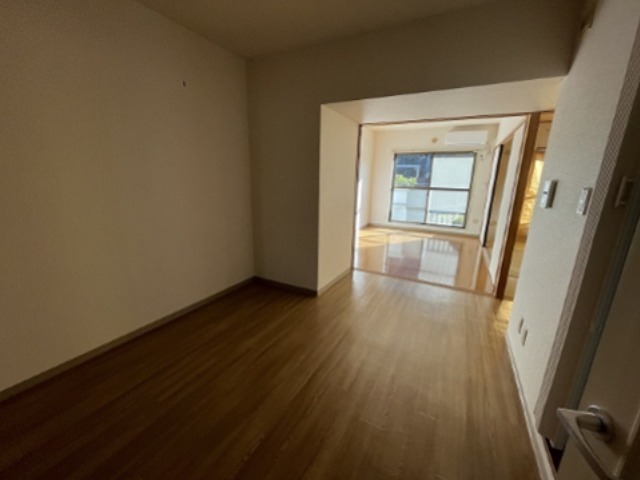 第３サニーハイツヒライ リビング