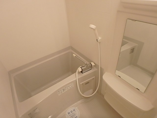 ハイブリッジ湘南Ⅲ 風呂画像