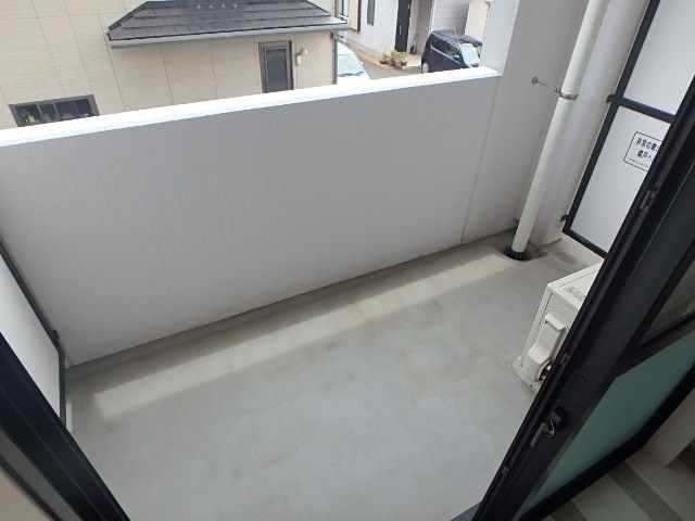ハイブリッジ湘南Ⅲ ベランダ