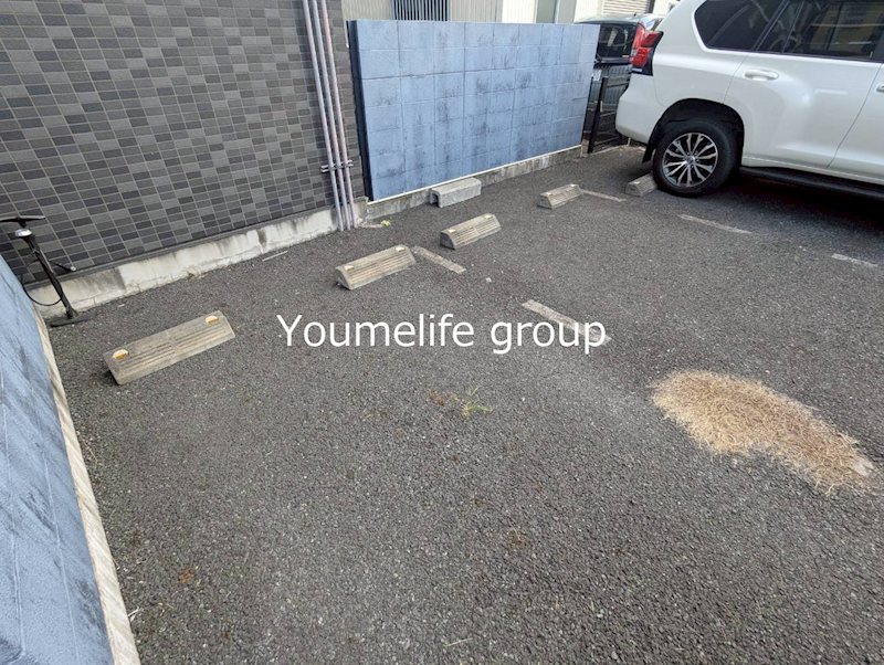 サンタプレイス 駐車場