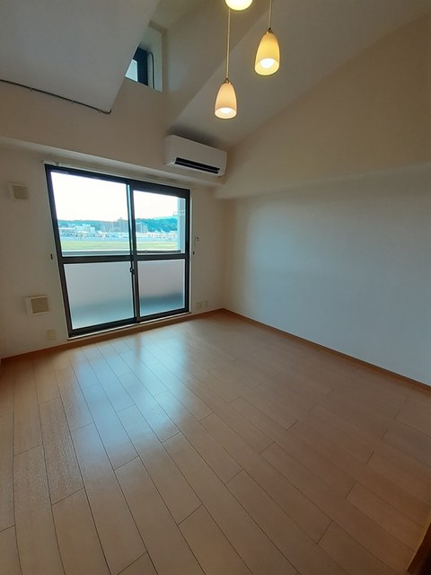 ウエスト　メゾン リビング