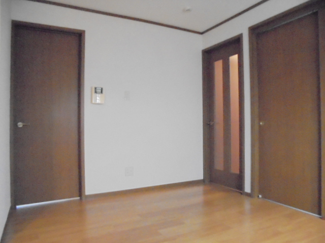 エス・テュエールＡ その他1