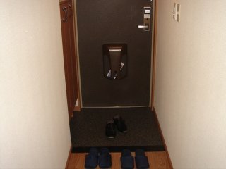 ＴＨ・ルミナス 玄関