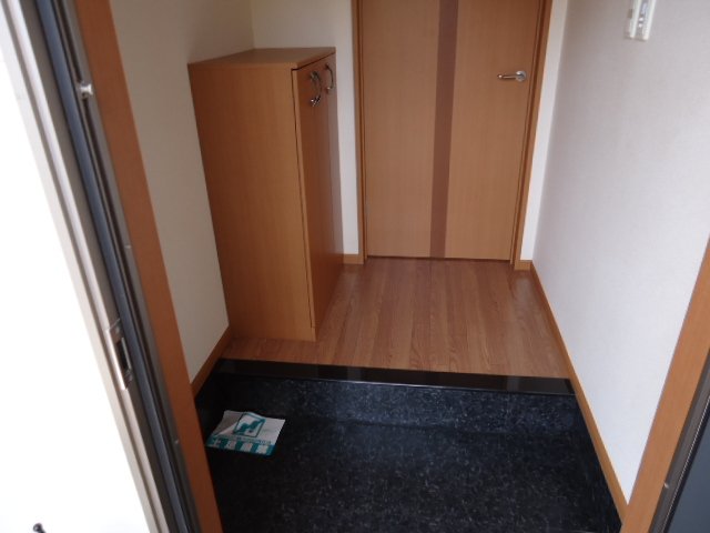 サンモール湘南 玄関