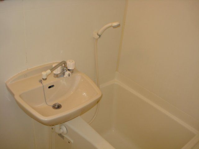 プロニティＲ＆Ｓ 風呂画像