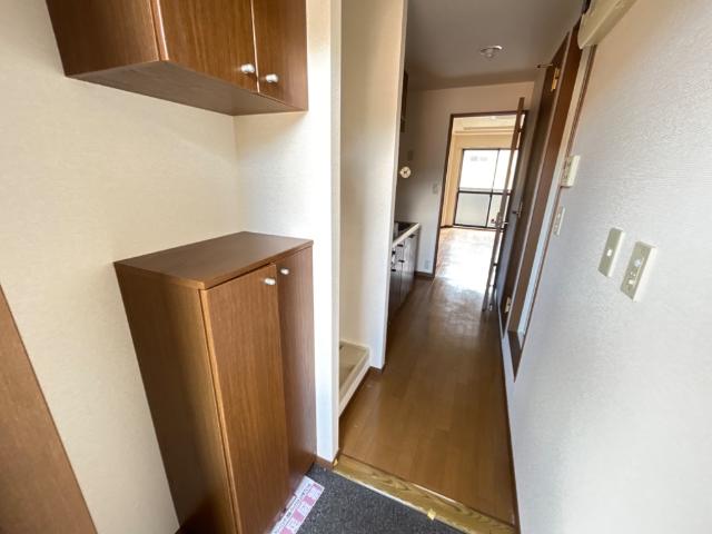 ロズウェルシブヤ 玄関