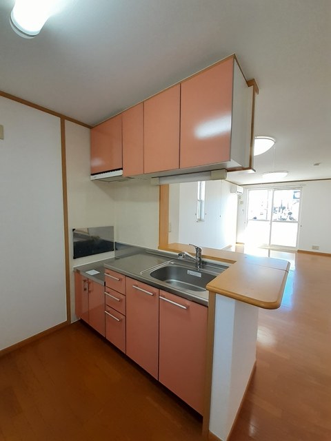 ルミエール湘南 キッチン