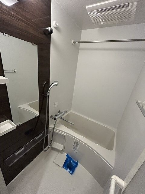 小田急伊勢原駅前マンション 風呂画像