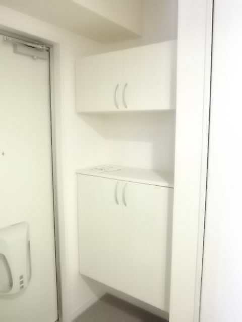 リベラ湘南 玄関