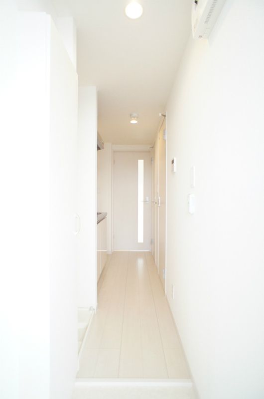 リブリ・テラ 玄関