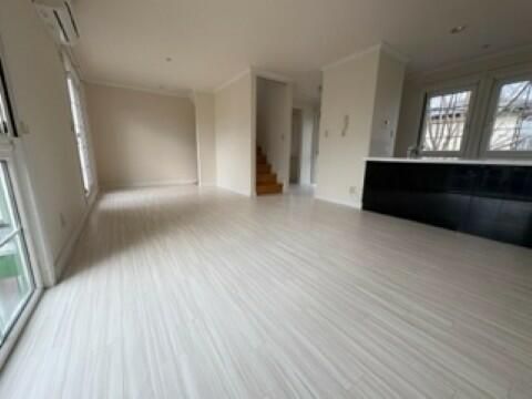 ソレイユ大磯 リビング