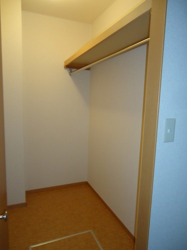 ワンズ　イースト その他3