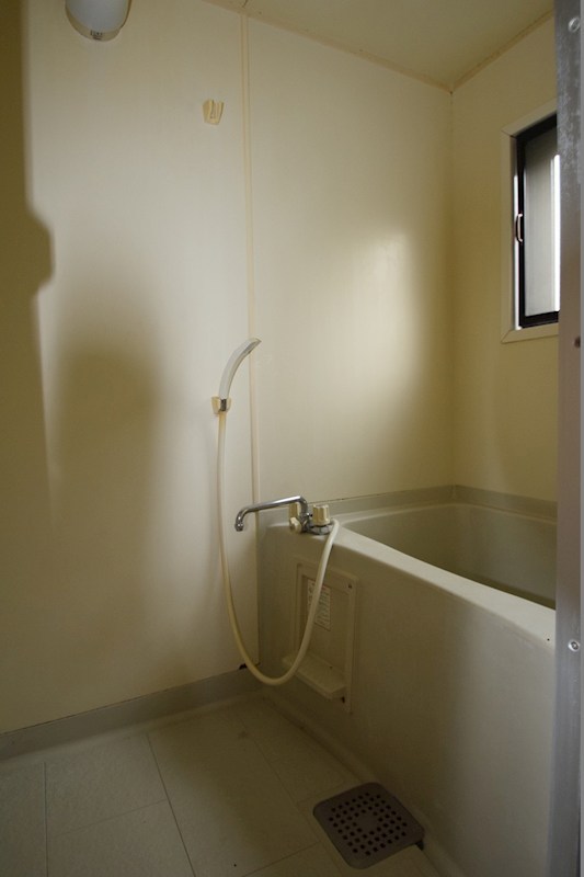 アウレリア 風呂画像