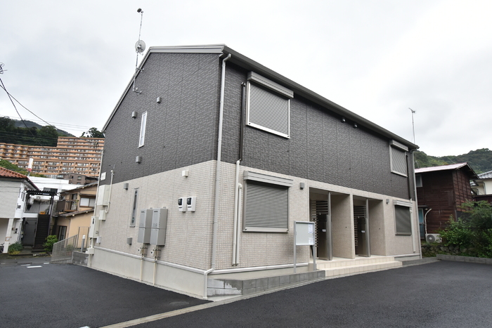 M・ヴィレッジ 201号室 外観