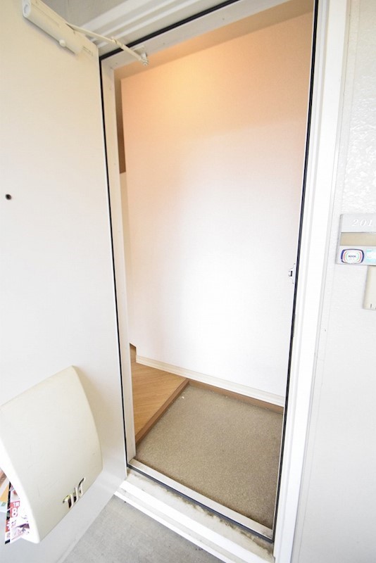 フォーユー桜台伍番館 玄関