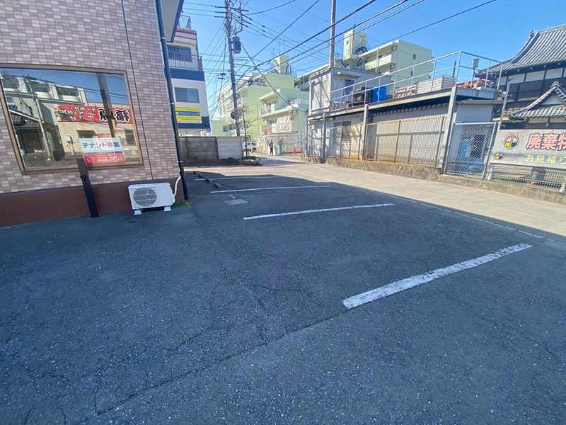 大山ビル 駐車場