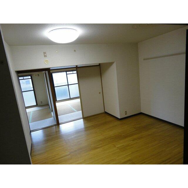 酒匂1丁目マンション リビング