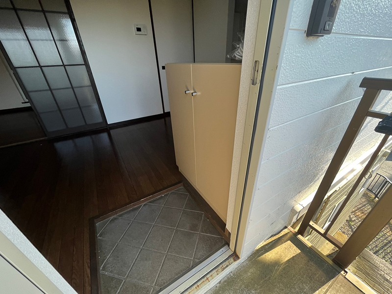 落合ハイツ 玄関