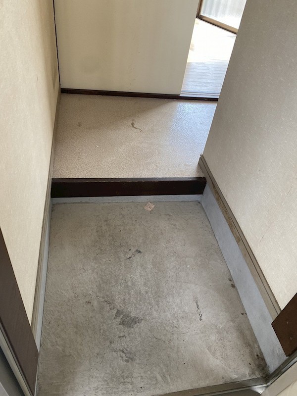 大町コーポ５ 玄関