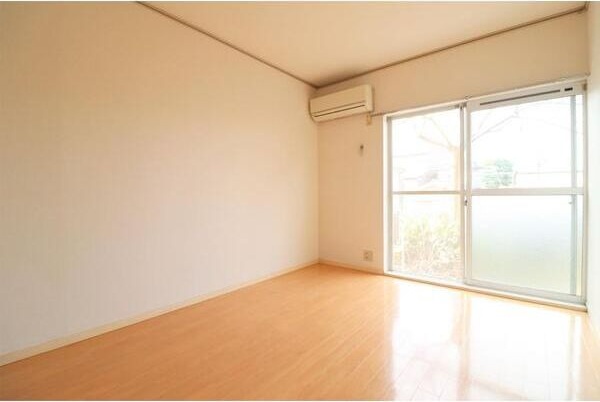 カサヴェルデ大町 リビング