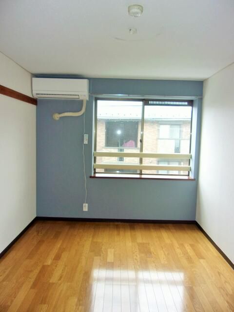 コートハイム第２ ベッドルーム