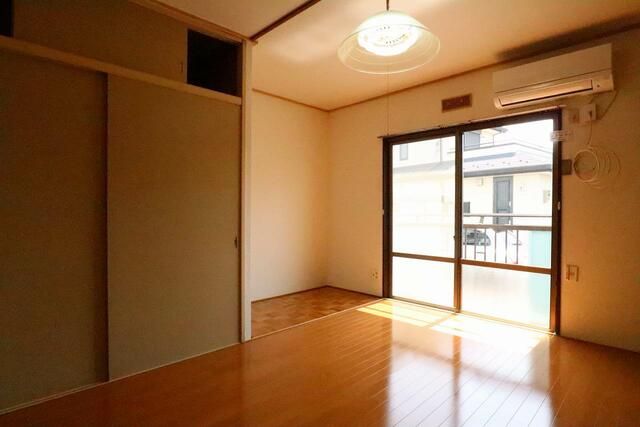 山王ハイツA ベッドルーム