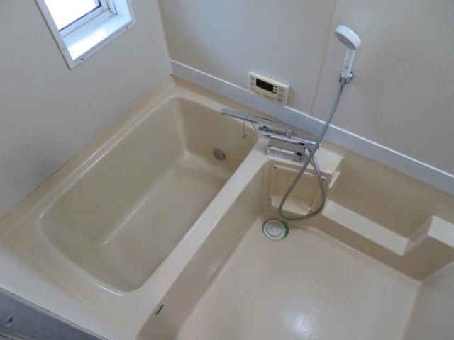 ロイヤルハイツＢ 風呂画像