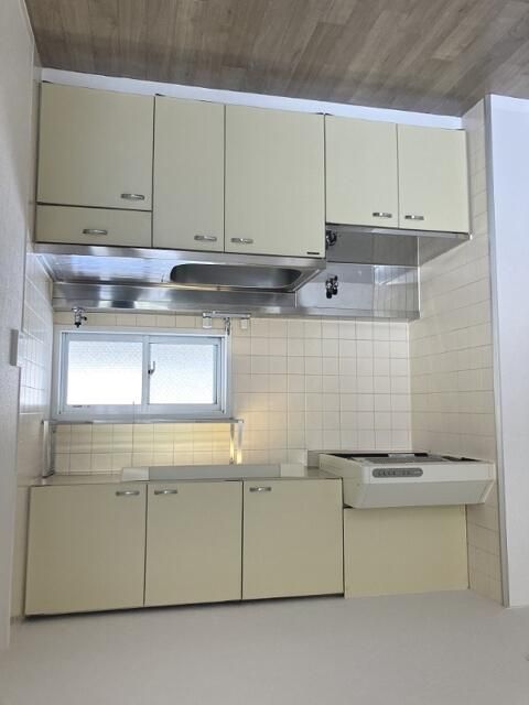 北茅ヶ崎アパートメント７号棟 キッチン