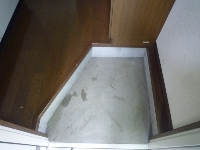 ドエル湘南 玄関