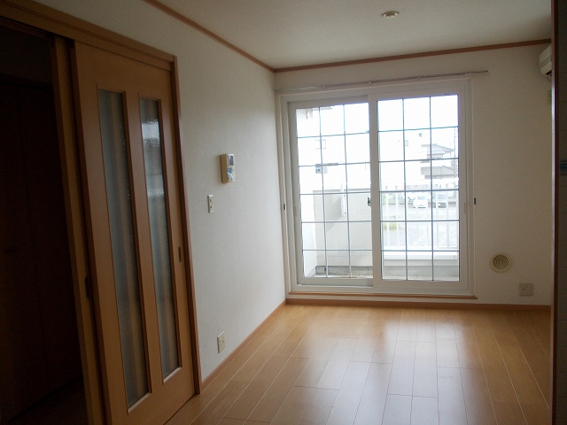 プラティーヌ リビング