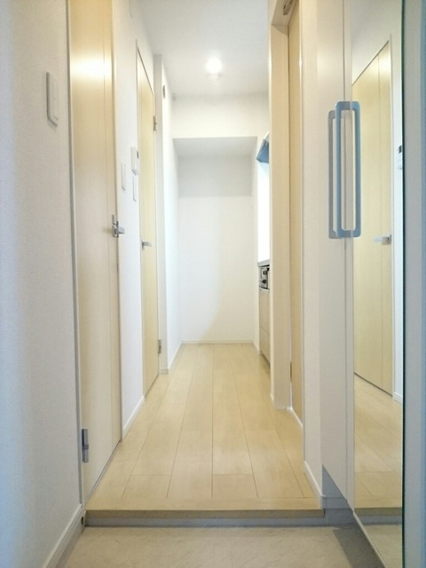 サニーレジデンス 玄関