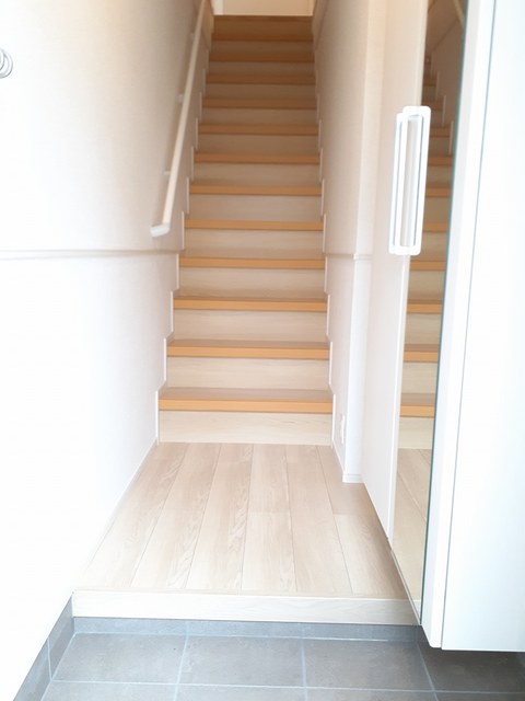 メゾンＫ・Ａ 玄関