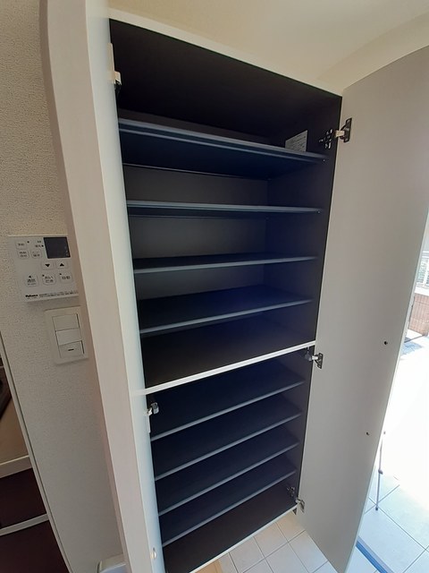 アルベール その他5