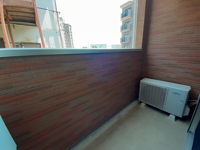 アルベール ベランダ